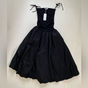 AMYLYNN Alexa Black Puffball dress S